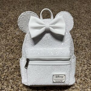 New! White Sequin Disney Loungefly w/ exchangeable bridal bow